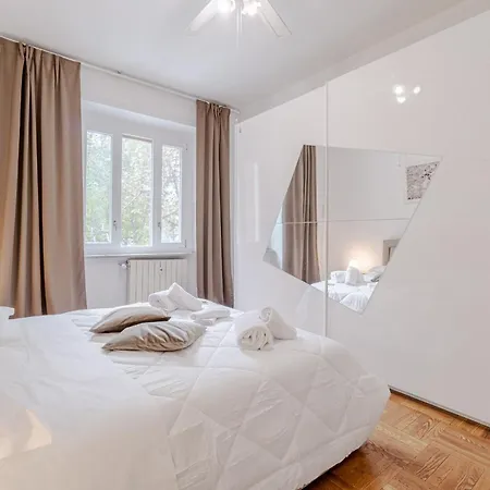Апартаменты Guesthost - Bright Near Parco Dora - Two Balconies