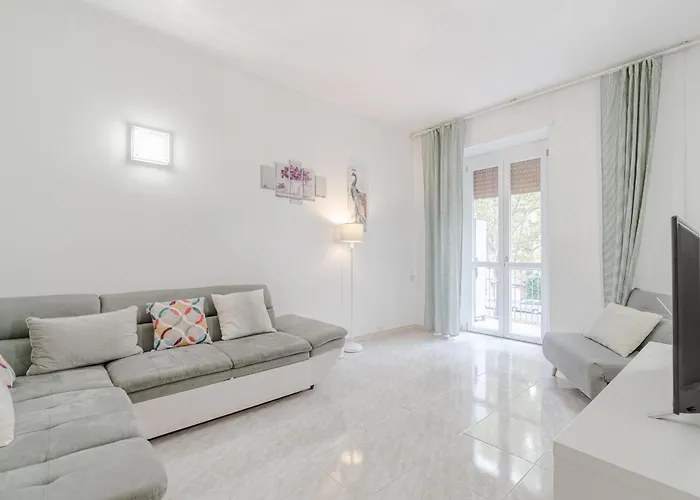 Apartament Guesthost - Bright Near Parco Dora - Two Balconies Turyn