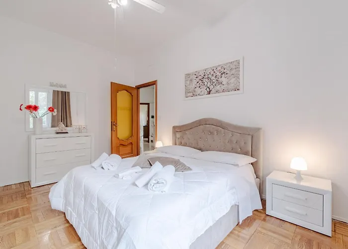 Guesthost - Bright Near Parco Dora - Two Balconies Torino